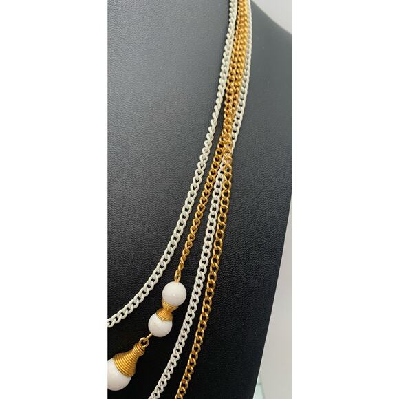 Vintage Stunning 1979’s MCM Style Multi Chain White and Gold Necklace - Picture 4 of 5